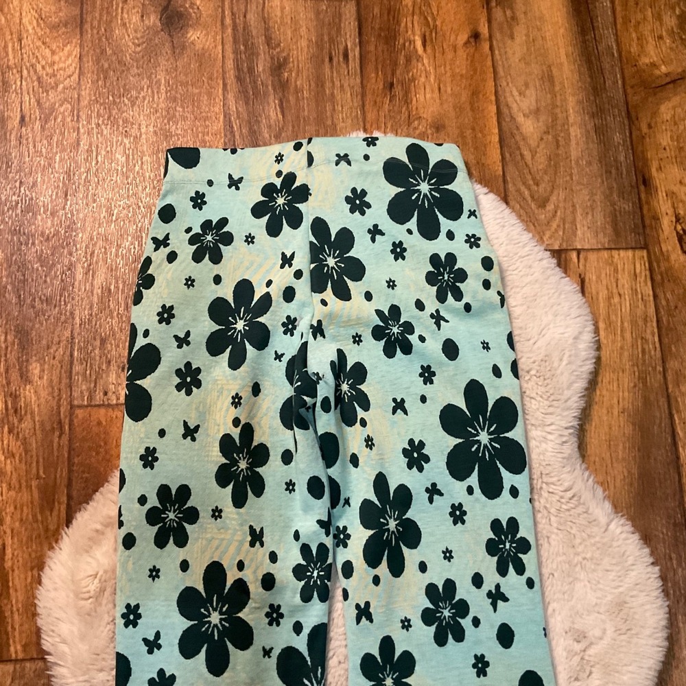 Urban Outfitters Pants Size Medium Retro Flare Bryan Flower Power Soft Green - Picture 8 of 10